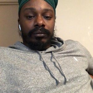 Meet your Posher, Omari